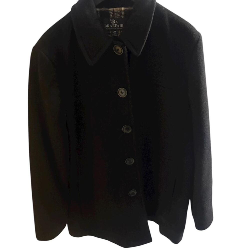 Black wool peacoat with button up